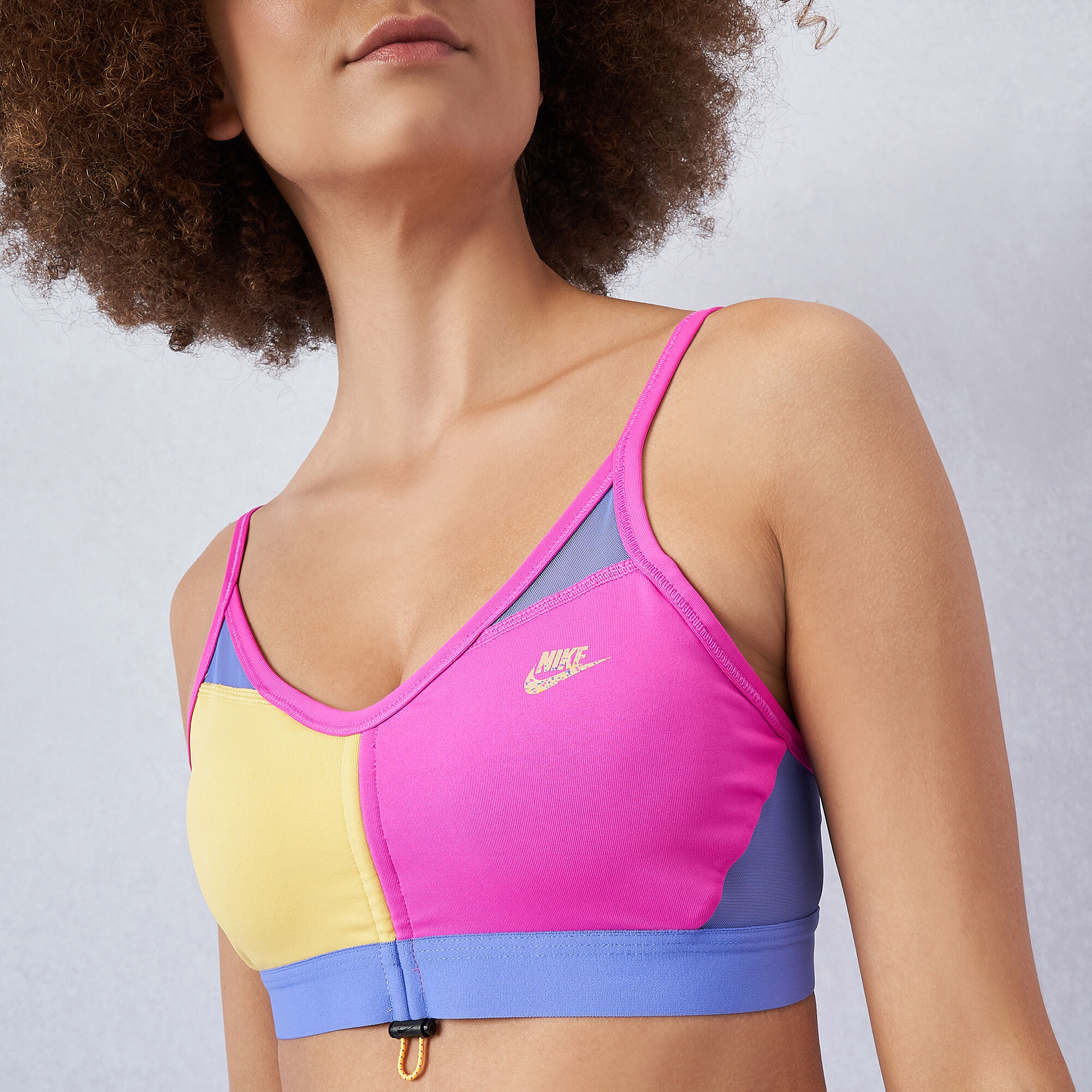 Nike indy icon cheap clash toggle bra