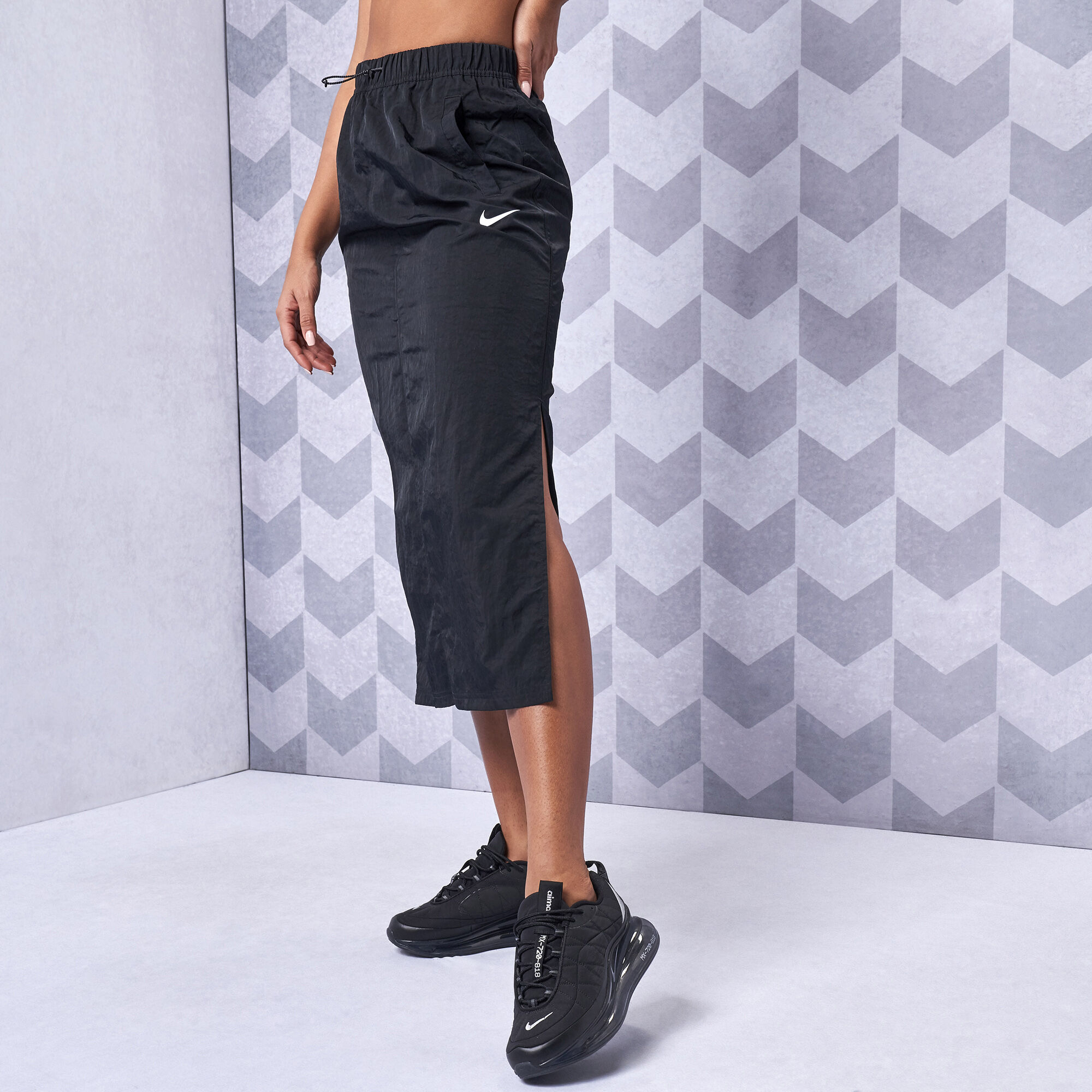 Nike Sport Utility woven skirt in gray