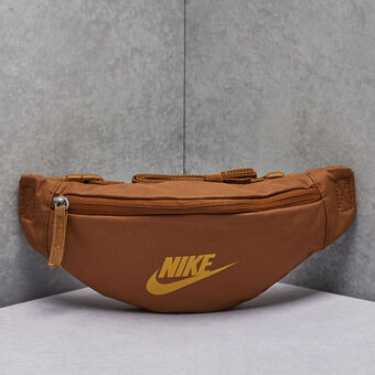 Nike Heritage 2.0 Crossbody Bag Hip Pack Winterized Fanny Pack Wallet