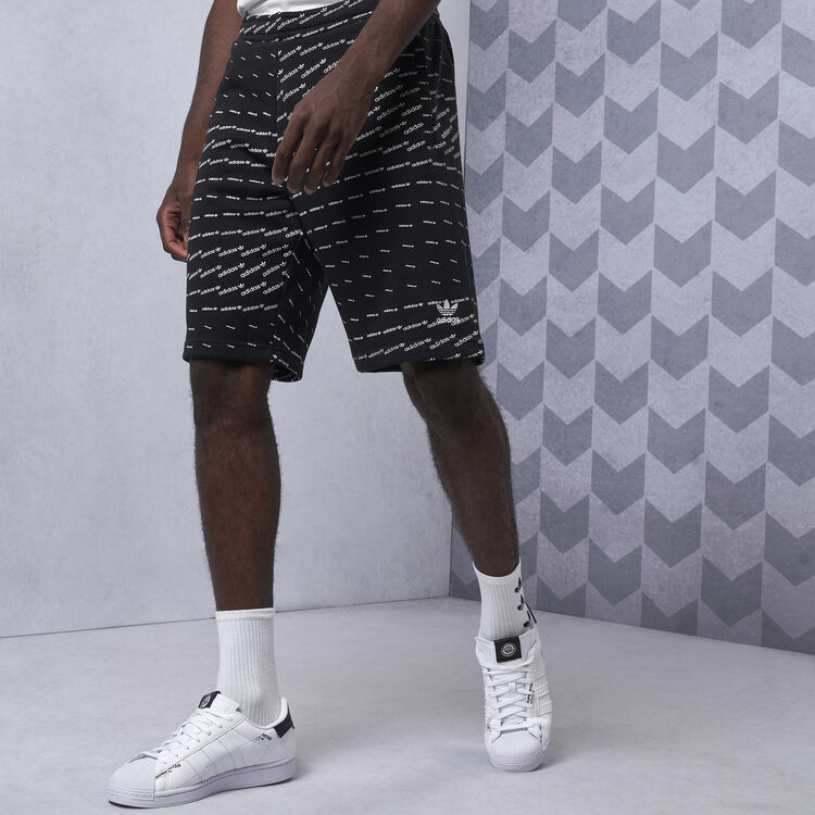 adidas Originals GRAPHICS MONOGRAM - Shorts - black 