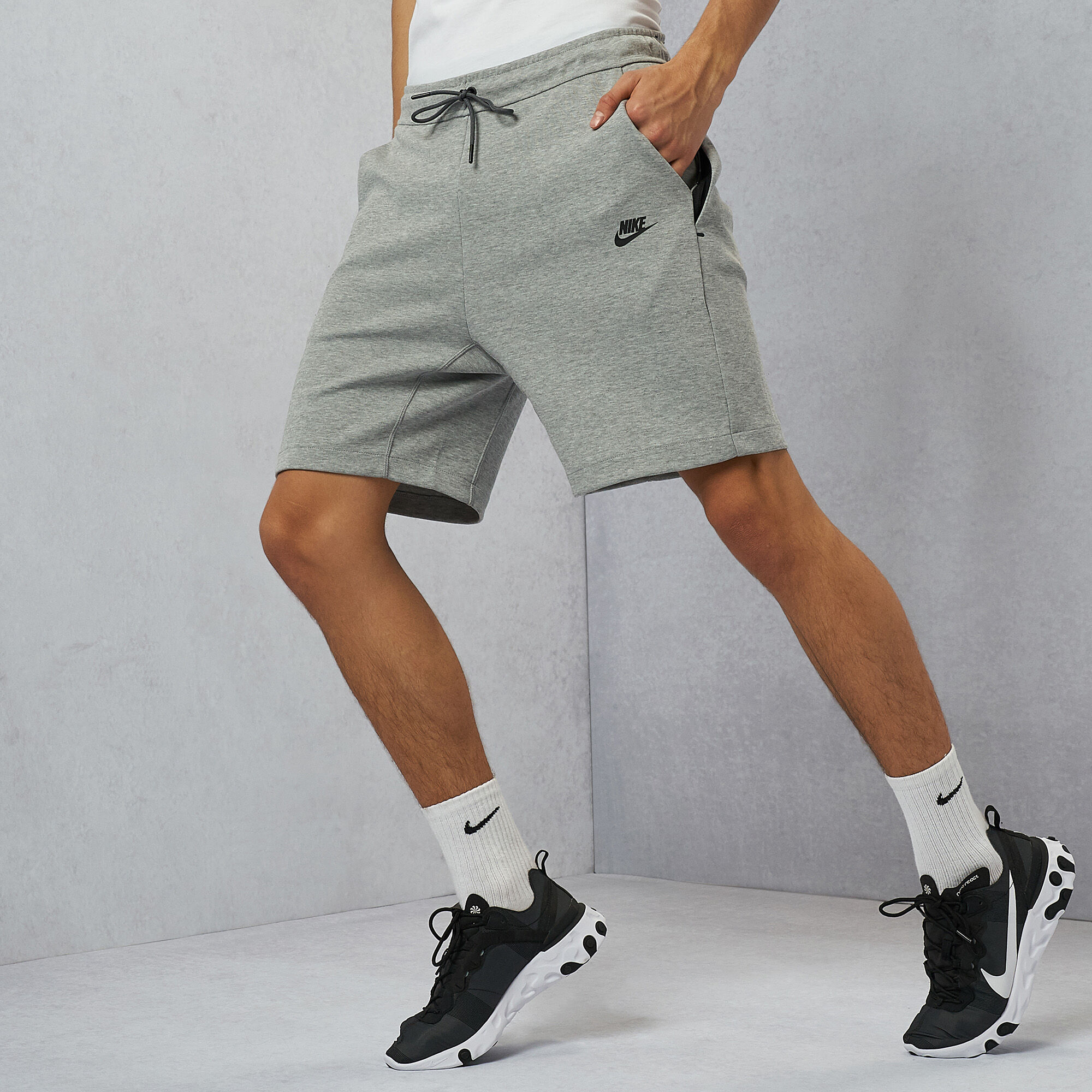 nike grey tech fleece shorts